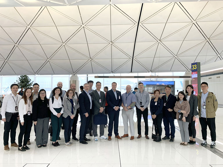 A special operation code-named 'Sky League' was conducted by the department at Hong Kong International Airport, aiming at combating document fraud and illegal migration activities, with the participation of various local consulate representatives as observers.